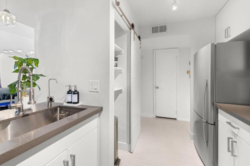 Ferienwohnung The Hidden Gem, King Bed & Hot Tub! Chandler Exterior foto